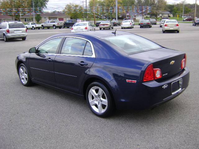 Chevrolet Malibu 2009 photo 4