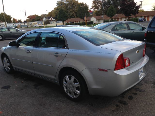 Chevrolet Malibu 2009 photo 1