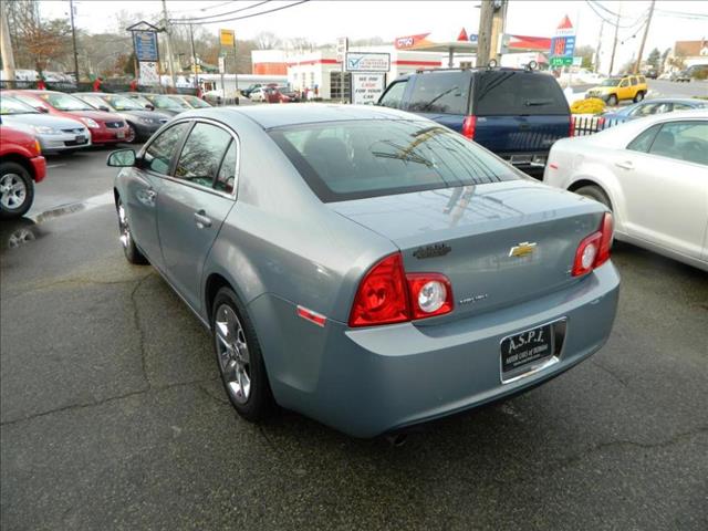 Chevrolet Malibu 2009 photo 2
