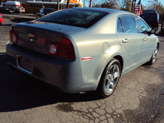 Chevrolet Malibu 2009 photo 1