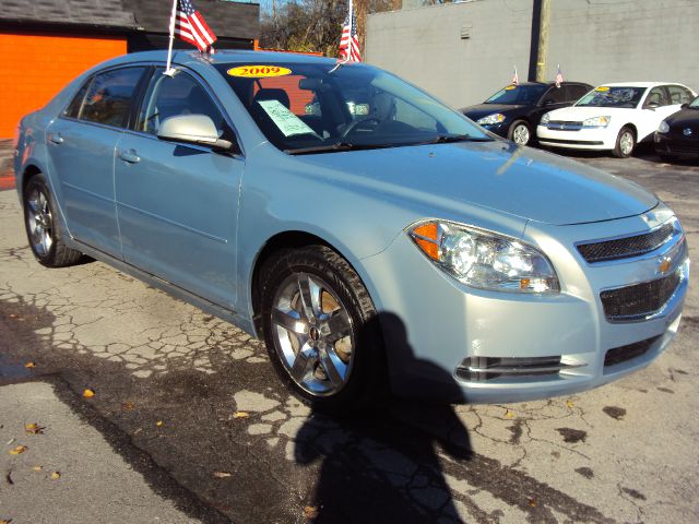 Chevrolet Malibu 2009 photo 2
