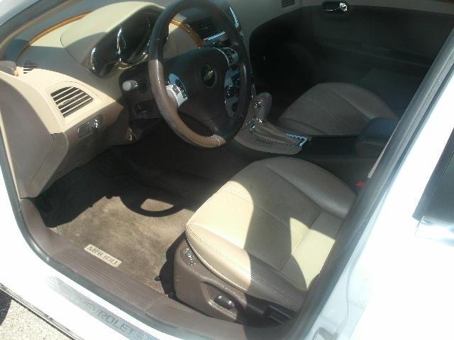 Chevrolet Malibu 2009 photo 4