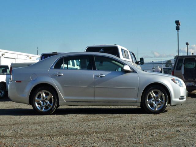Chevrolet Malibu 2009 photo 4