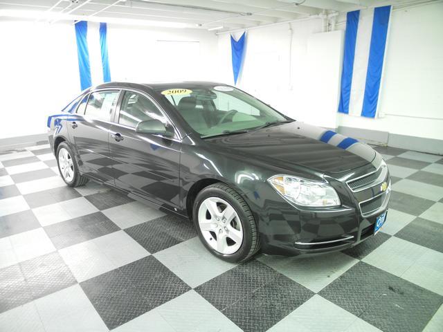 Chevrolet Malibu 2009 photo 2