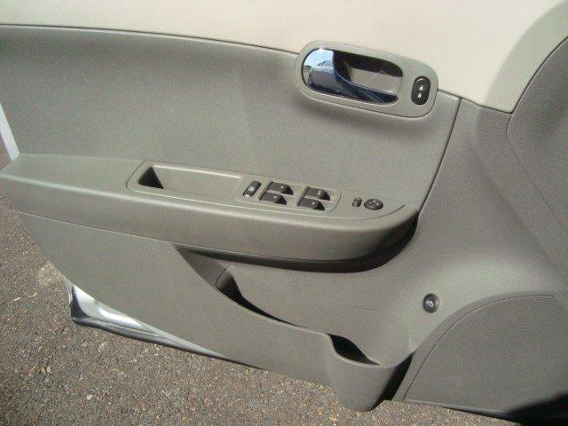 Chevrolet Malibu 2010 photo 5