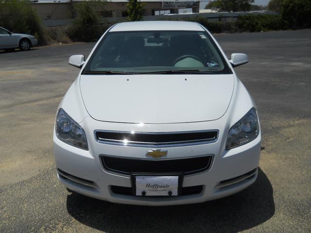 Chevrolet Malibu 2010 photo 1