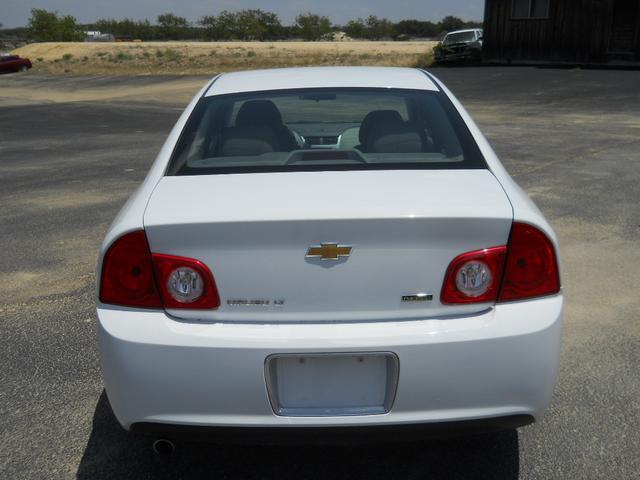 Chevrolet Malibu 2010 photo 4