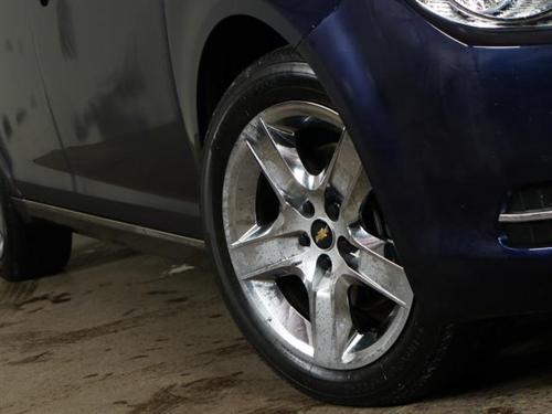 Chevrolet Malibu 2010 photo 3