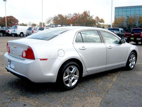 Chevrolet Malibu 2010 photo 4