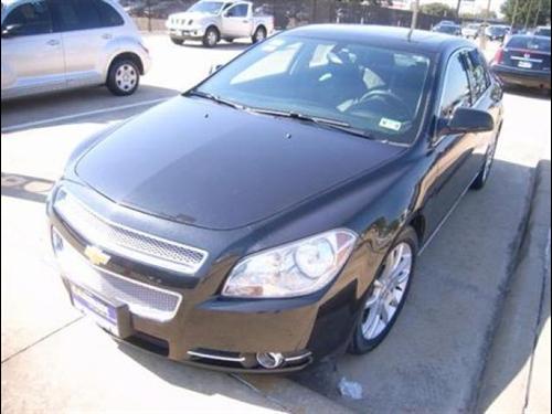Chevrolet Malibu 2010 photo 2