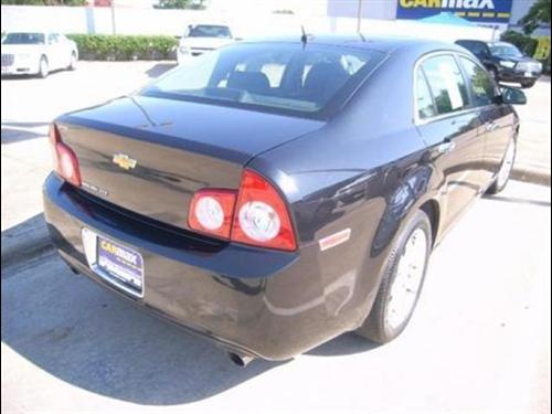 Chevrolet Malibu 2010 photo 4