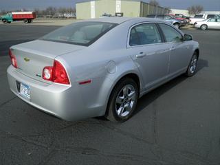 Chevrolet Malibu 2010 photo 3