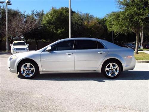 Chevrolet Malibu 2010 photo 3