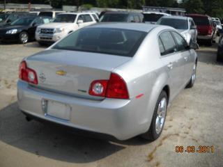 Chevrolet Malibu 2010 photo 2