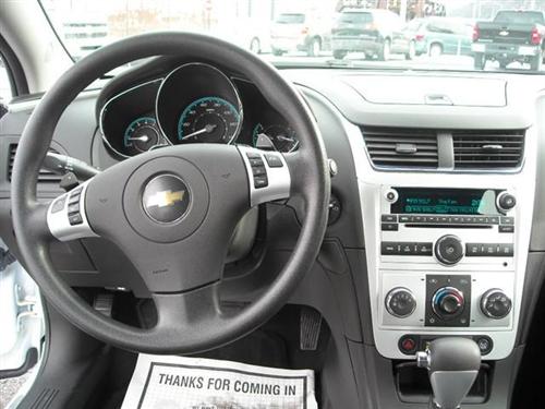 Chevrolet Malibu 2010 photo 4