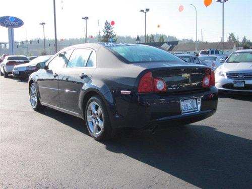 Chevrolet Malibu 2010 photo 2