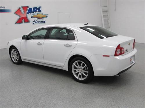 Chevrolet Malibu 2010 photo 2