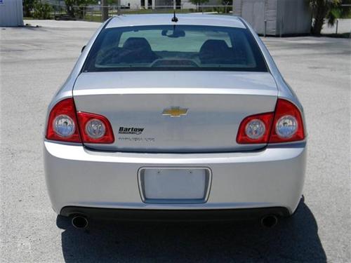 Chevrolet Malibu 2010 photo 4
