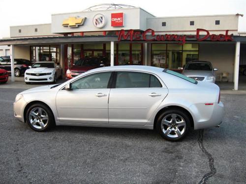 Chevrolet Malibu 2010 photo 2