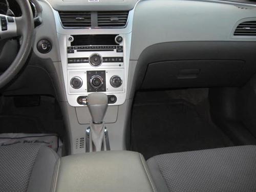 Chevrolet Malibu 2010 photo 4