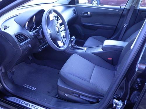 Chevrolet Malibu 2010 photo 5