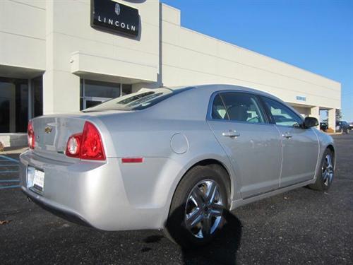 Chevrolet Malibu 2010 photo 1