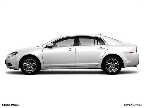 Chevrolet Malibu 2010 photo 2