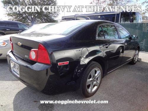 Chevrolet Malibu 2010 photo 1