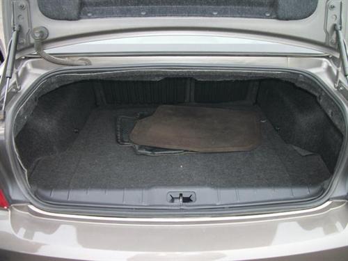 Chevrolet Malibu 2010 photo 4