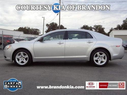 Chevrolet Malibu 2010 photo 3
