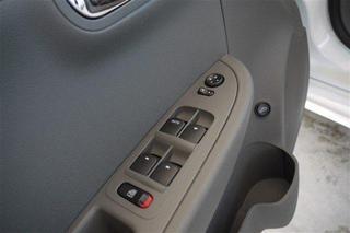 Chevrolet Malibu 2010 photo 3