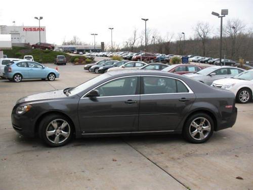 Chevrolet Malibu 2010 photo 3