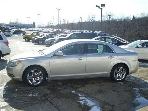 Chevrolet Malibu 2010 photo 3
