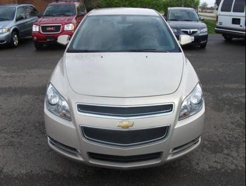 Chevrolet Malibu 2010 photo 3