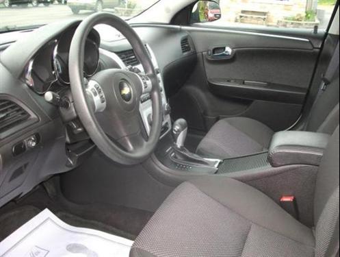 Chevrolet Malibu 2010 photo 4