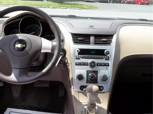 Chevrolet Malibu 2010 photo 2