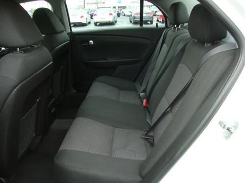 Chevrolet Malibu 2010 photo 1