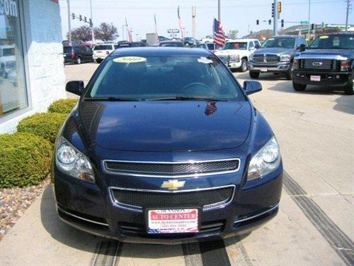 Chevrolet Malibu 2010 photo 2