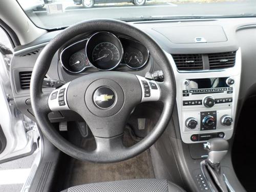 Chevrolet Malibu 2010 photo 4