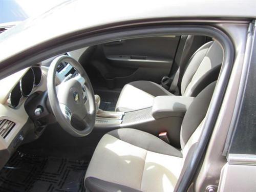 Chevrolet Malibu 2010 photo 4