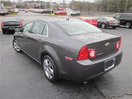 Chevrolet Malibu 2010 photo 3