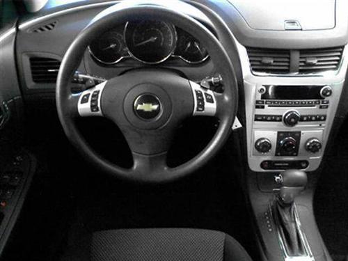 Chevrolet Malibu 2010 photo 4