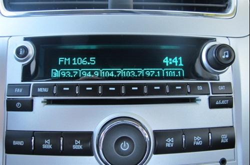 Chevrolet Malibu 2010 photo 2