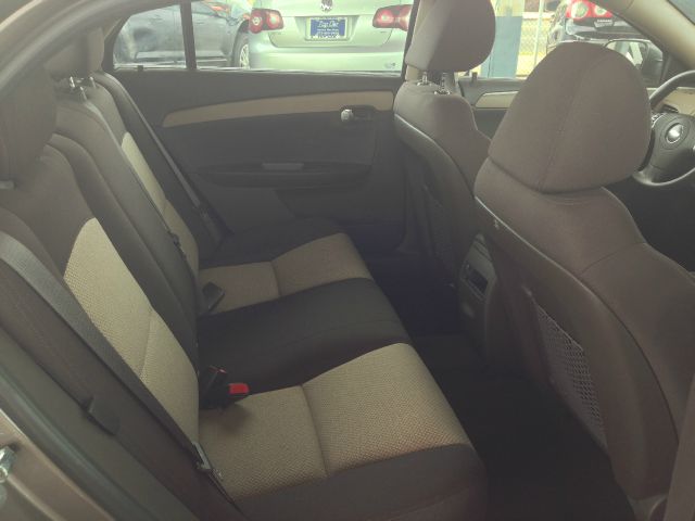 Chevrolet Malibu Touring 4WD Sedan