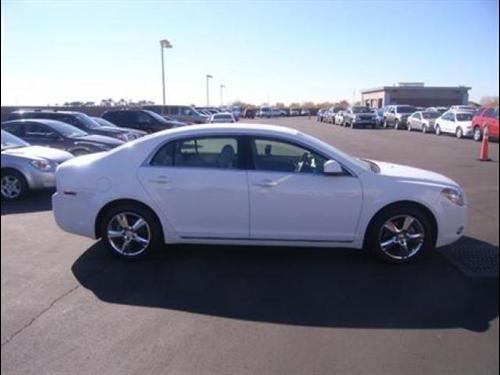 Chevrolet Malibu 2010 photo 4