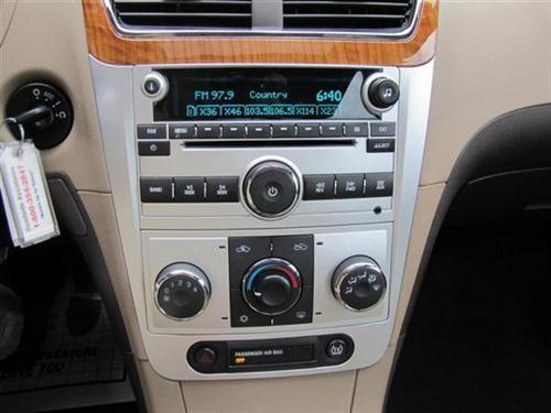 Chevrolet Malibu 2010 photo 1