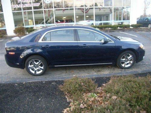 Chevrolet Malibu 2010 photo 3