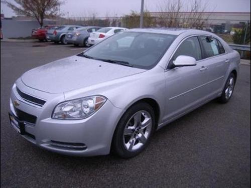 Chevrolet Malibu 2010 photo 2