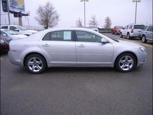 Chevrolet Malibu 2010 photo 3