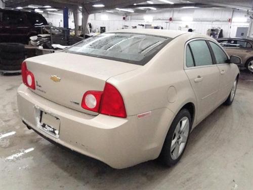 Chevrolet Malibu 2010 photo 3